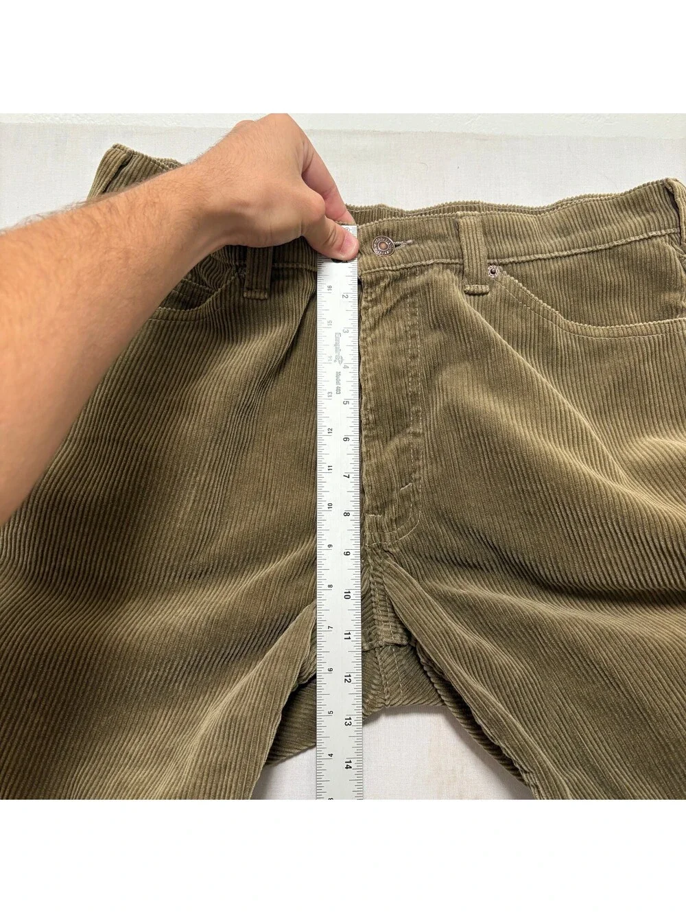 VTG 90's Levis 565 Loose Fit Corduroy USA Wide Leg Pants Men’s 34x32 Olive Green